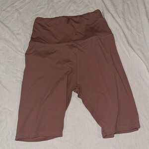 Salmon/peach biker shorts